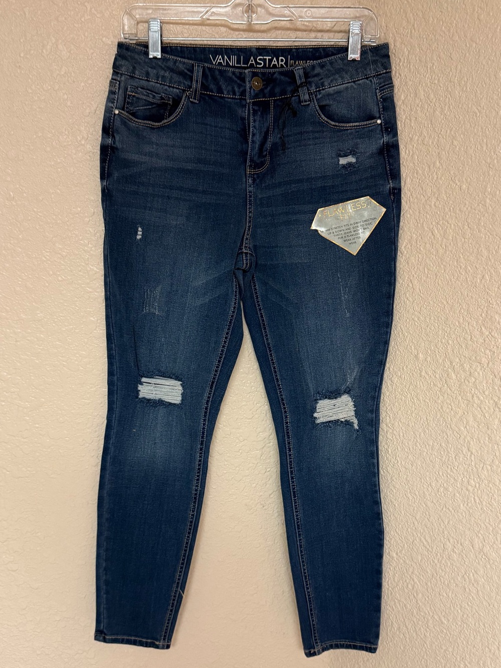 4/$20 Vanilla Star Women's Dark Blue Distressed Skinny Jeans